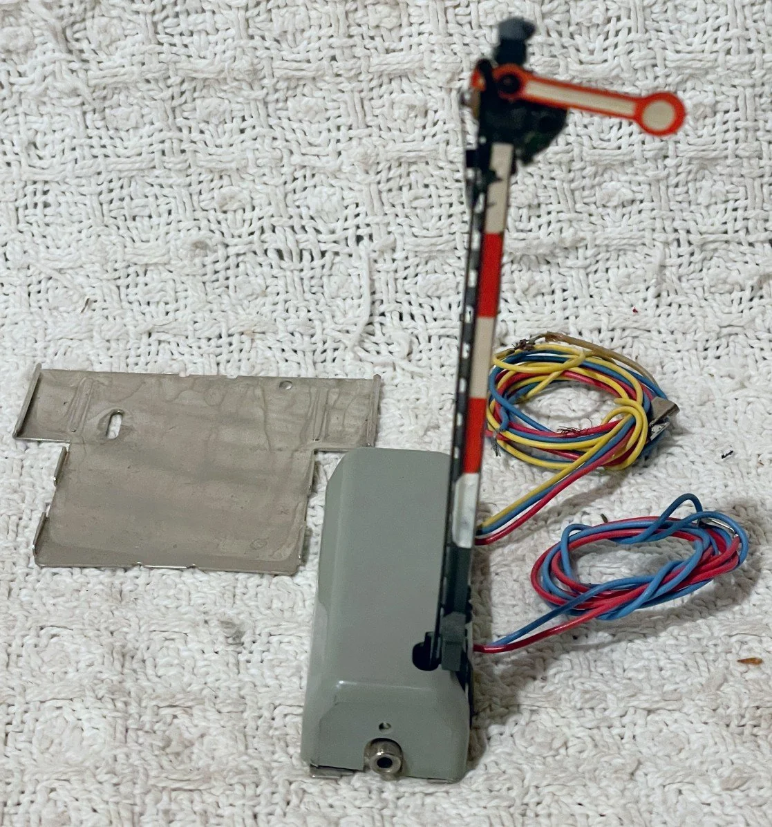 MK7039OBa.jpg