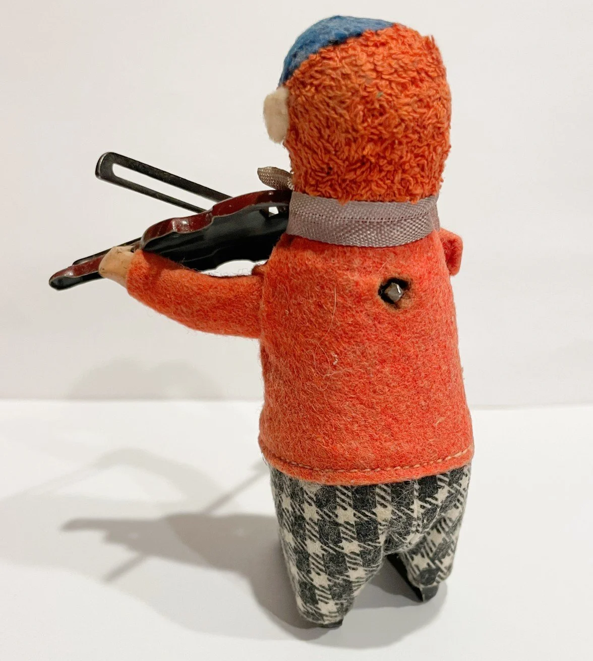 SCCLOWNVIOLCHECHERa.jpg