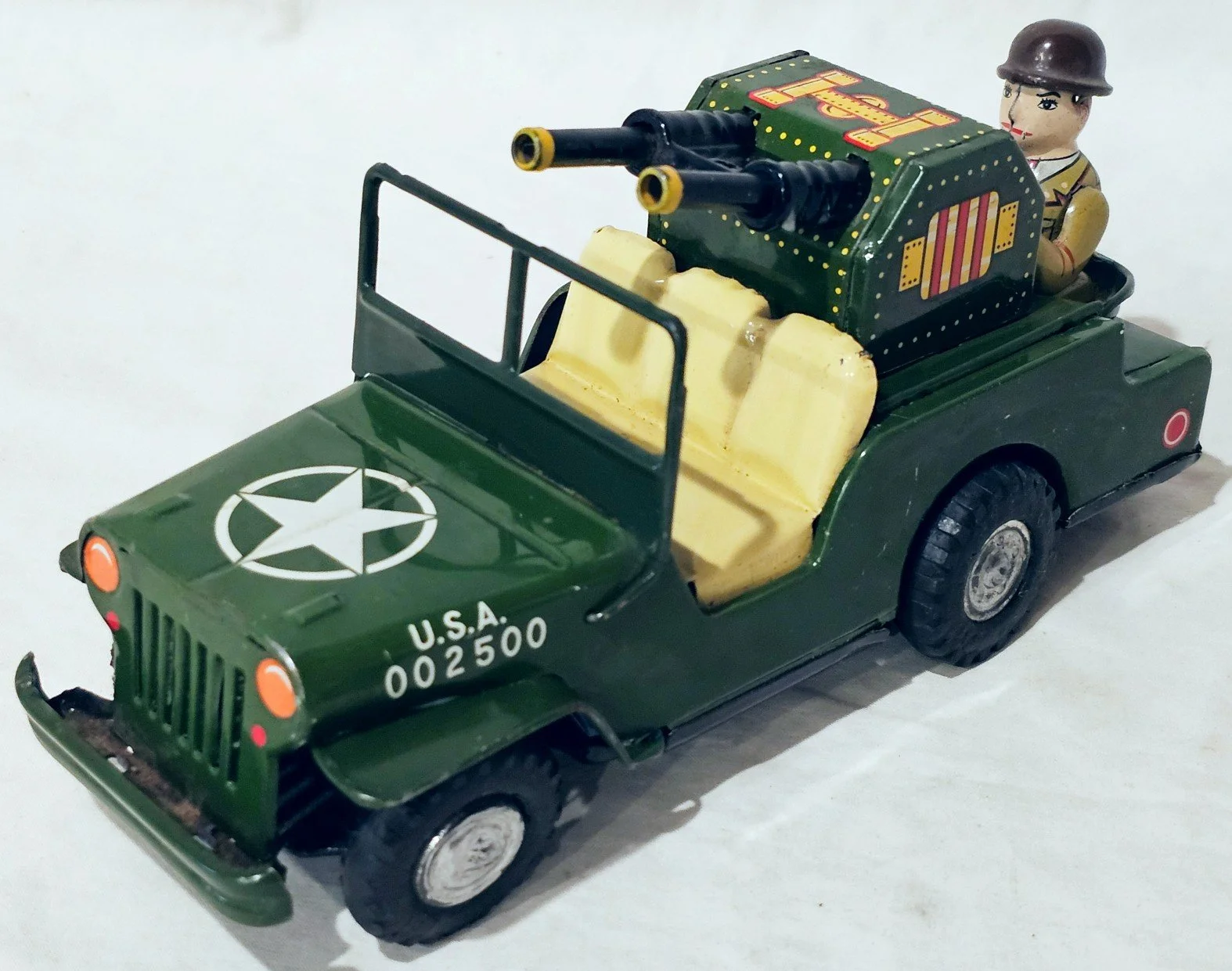 JTGUNJEEP.jpg