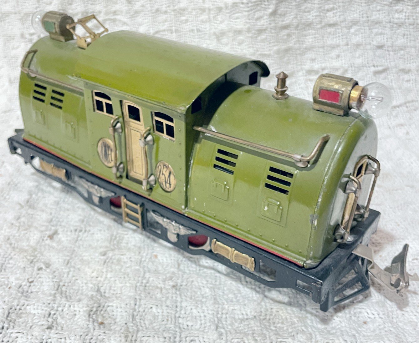 L245OLREDa.jpg