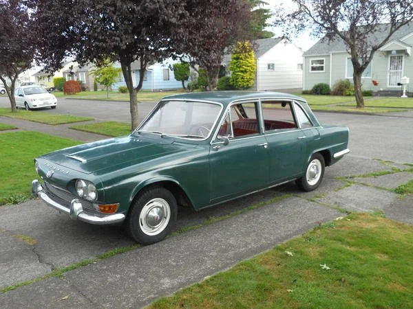 1966_Triumph_2000_MkI_Conifer_Green_Kyle_Darby_002.jpg