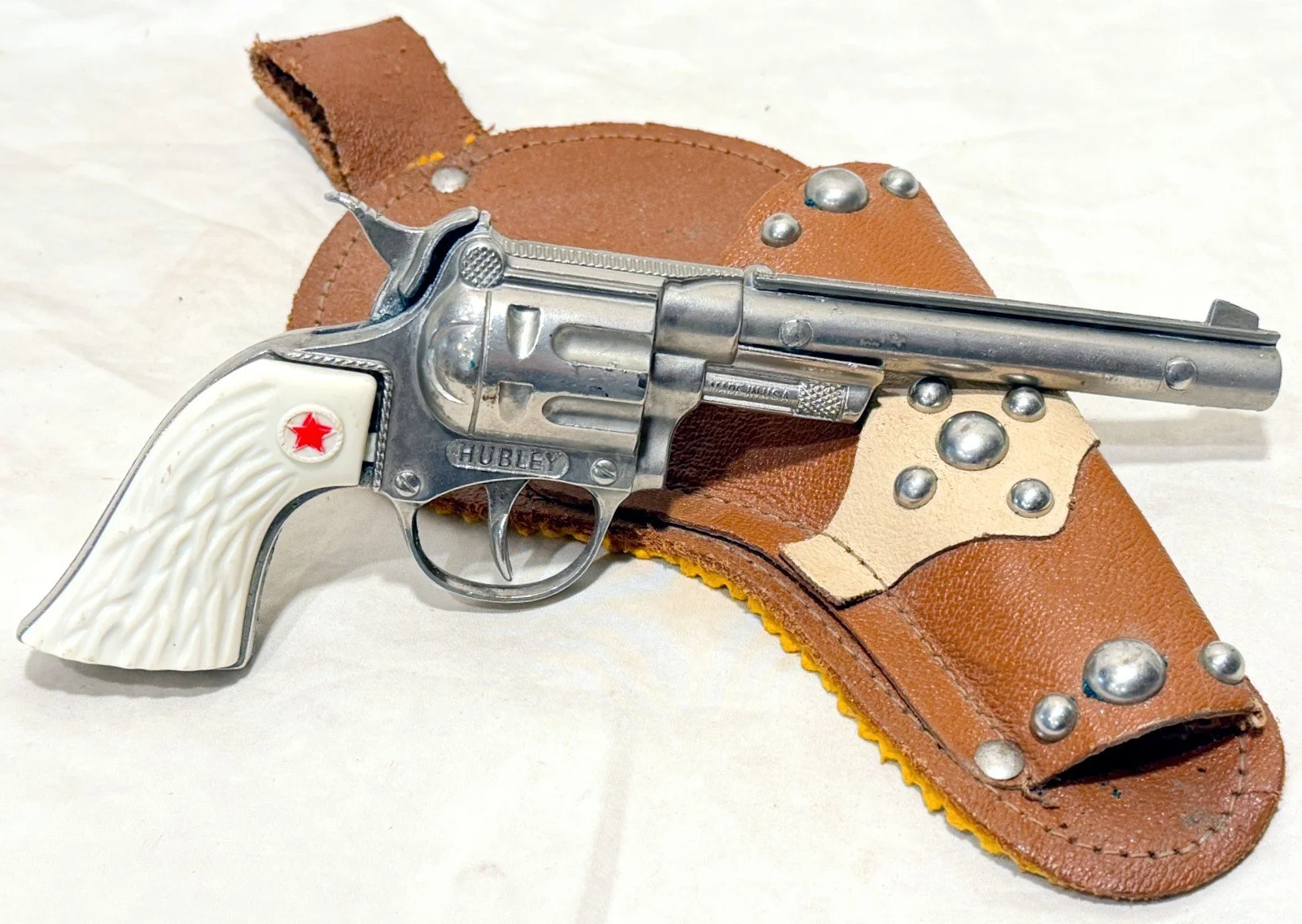 CGHUB2IN1.HOLST.jpg