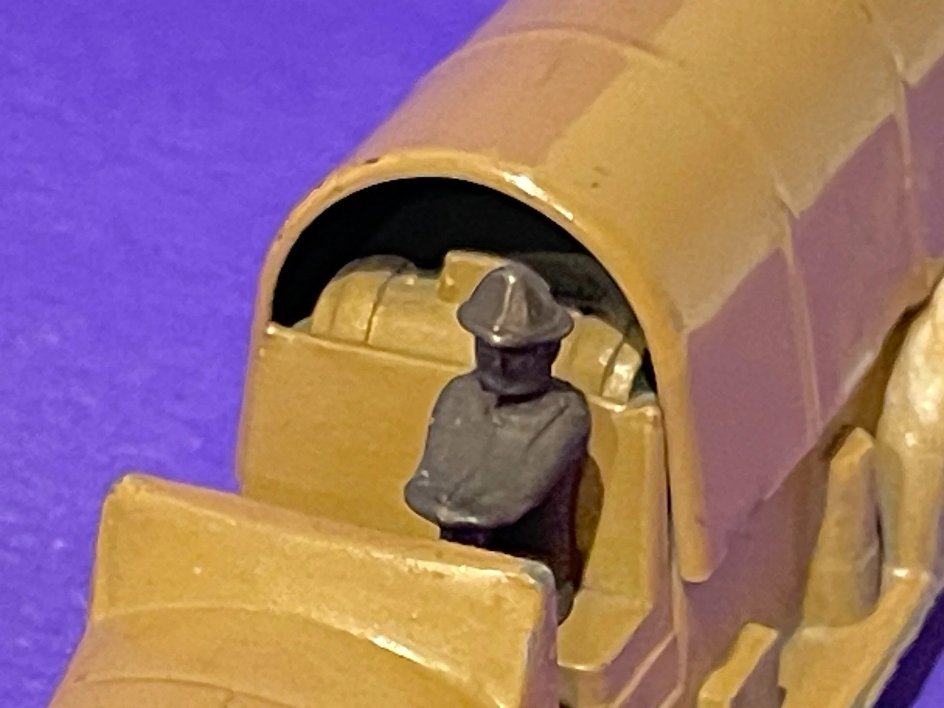 TT1933MACKARMYb.jpg