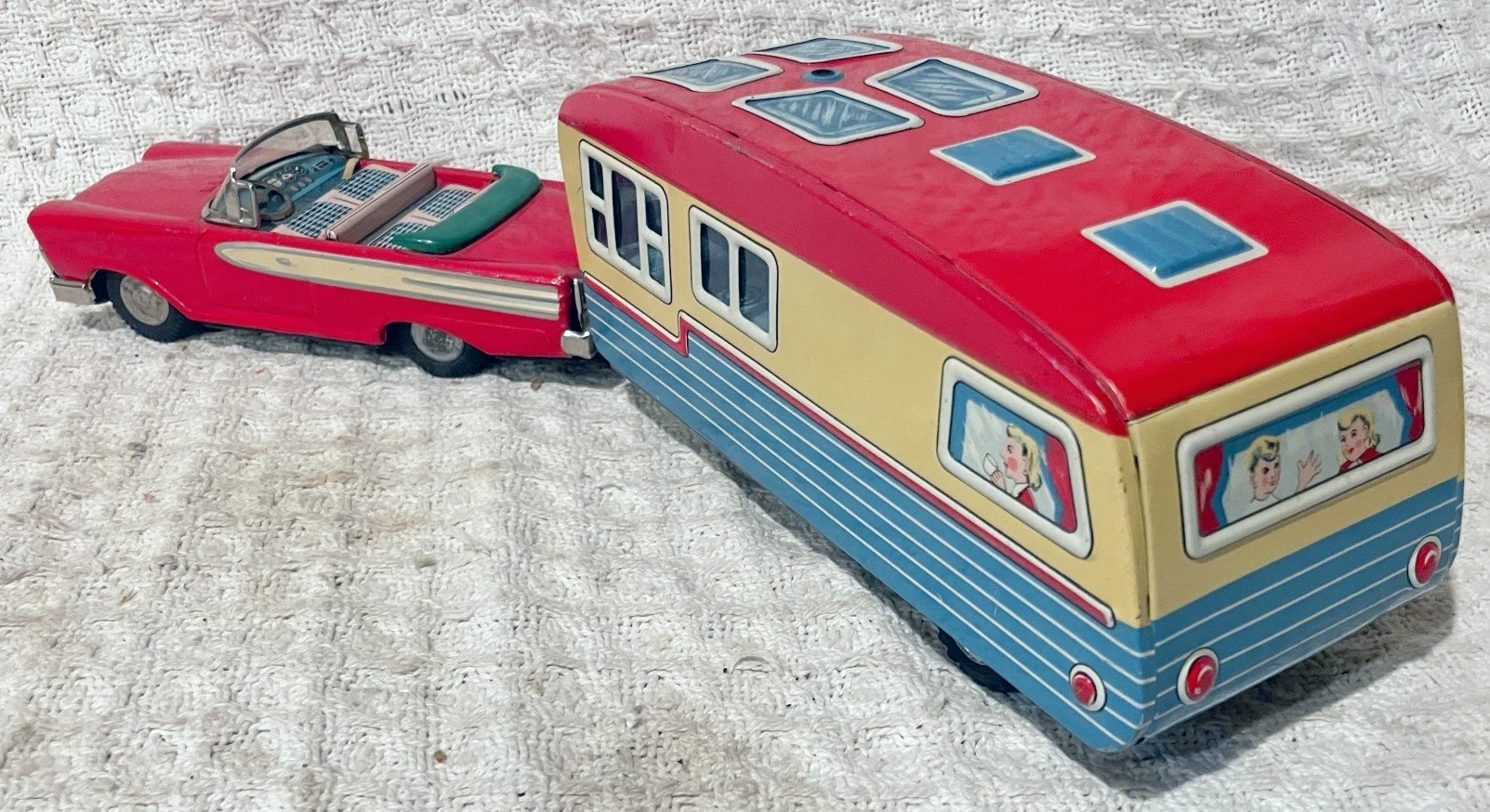 JTCHRYSLER&TRAILERa.jpg