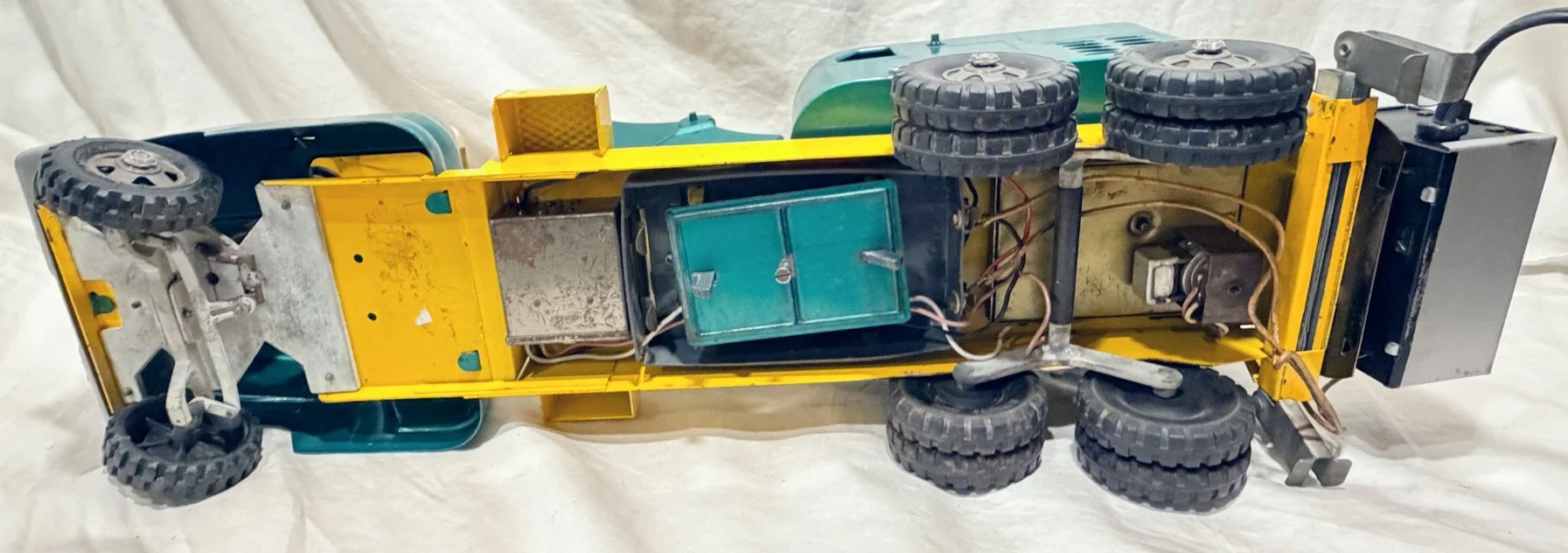 STCRANEELECTRICi.jpg