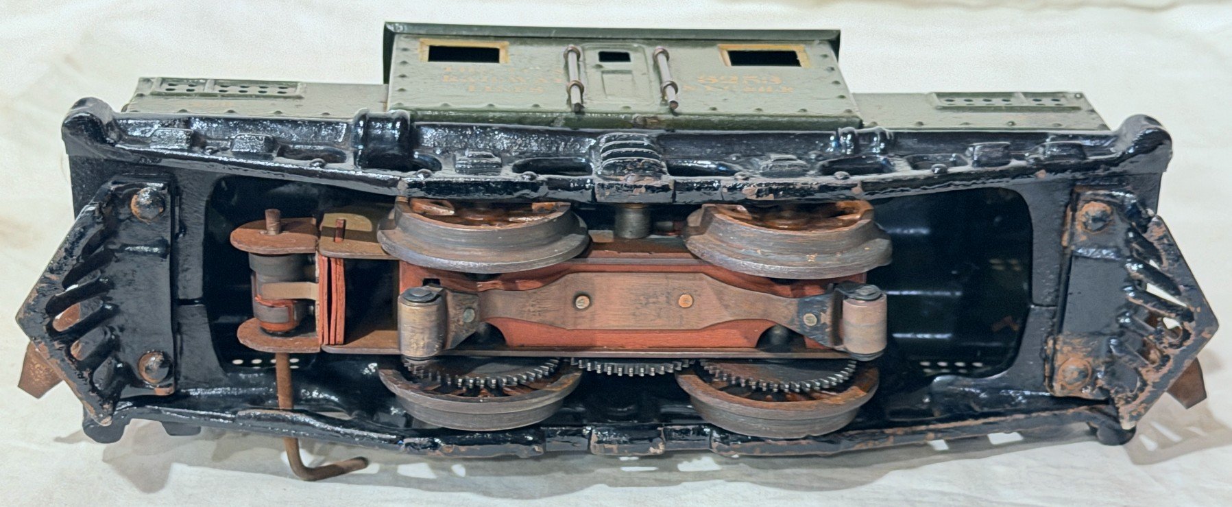 I3253OLIVEc.jpg