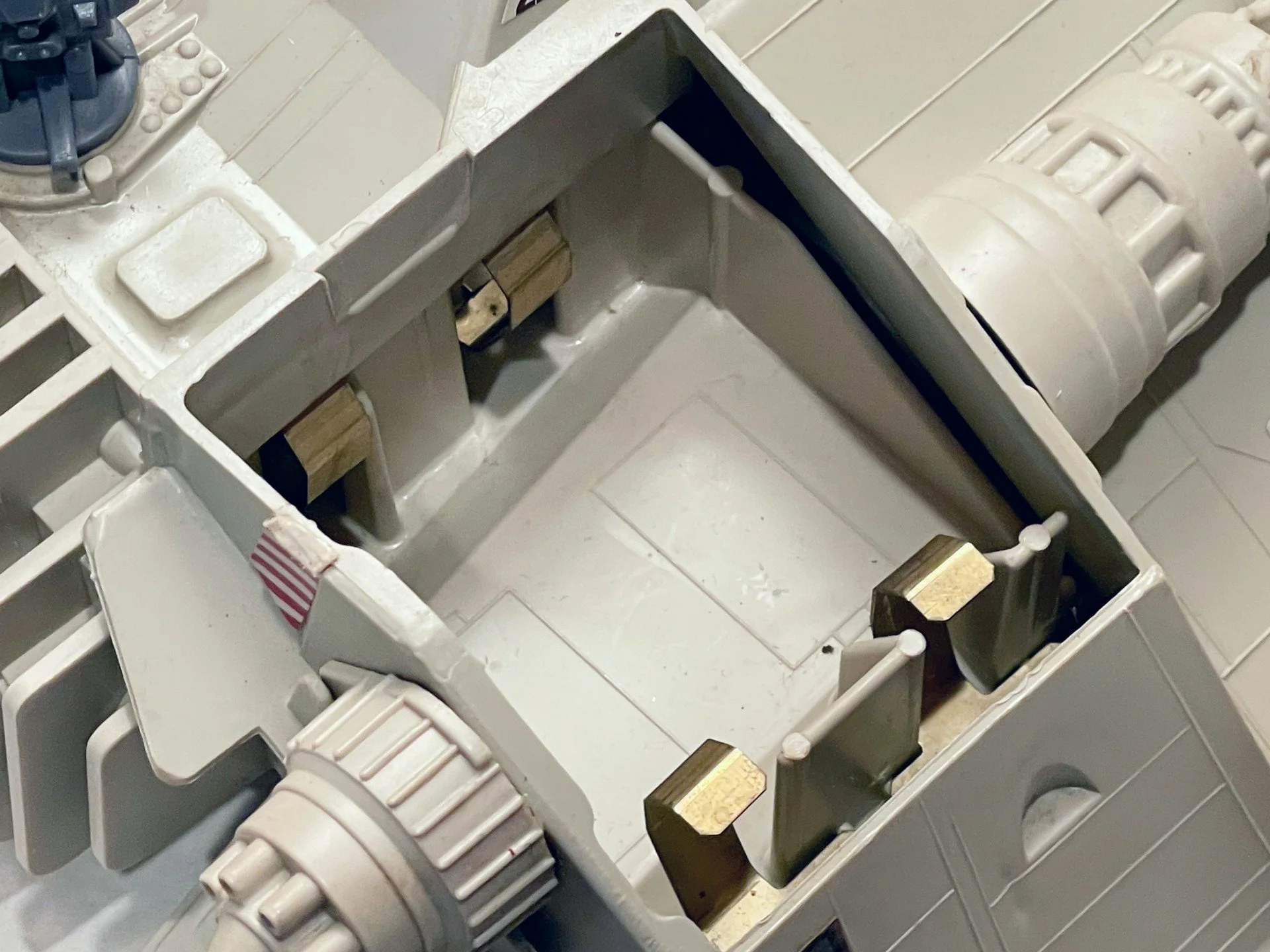 SWESBSPEEDEROBd.jpg