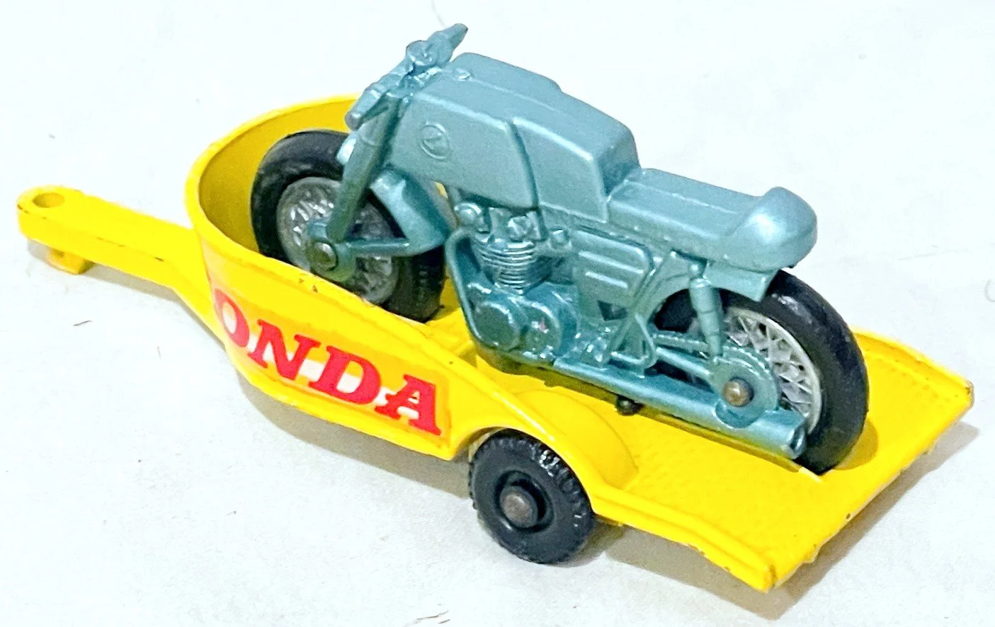 MB38D4a.jpg