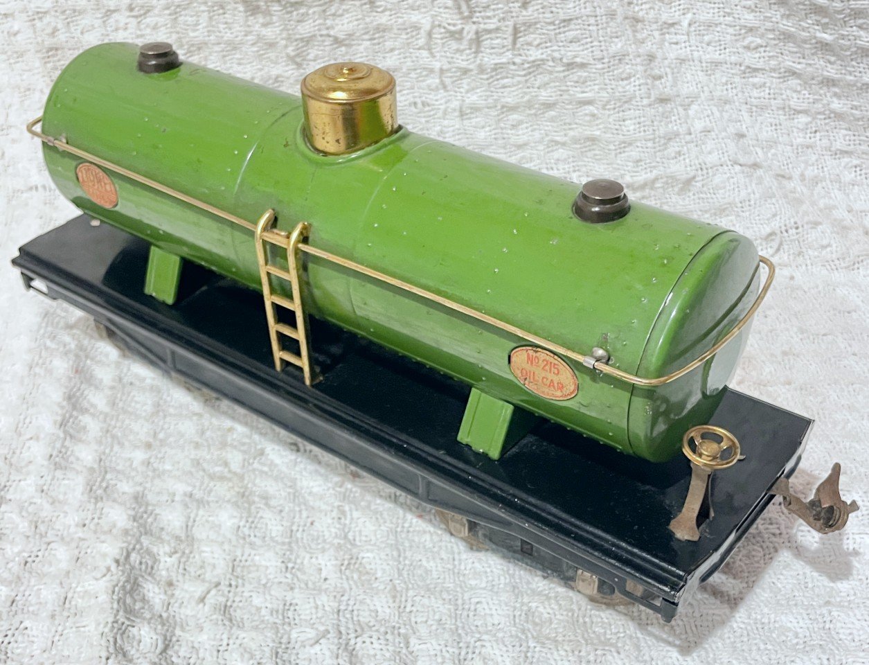 L215PEA.jpg