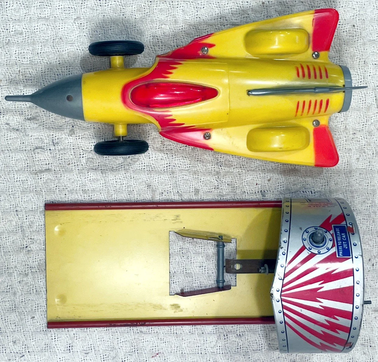 IDJETCAR1b.jpg
