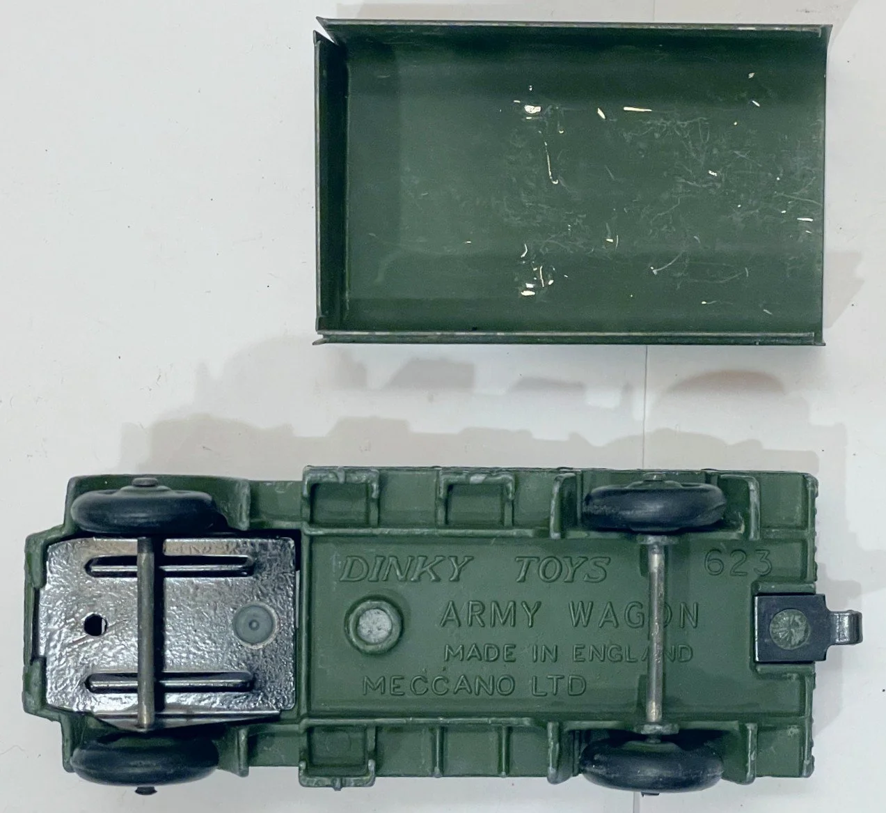 DK623ARMYc.jpg