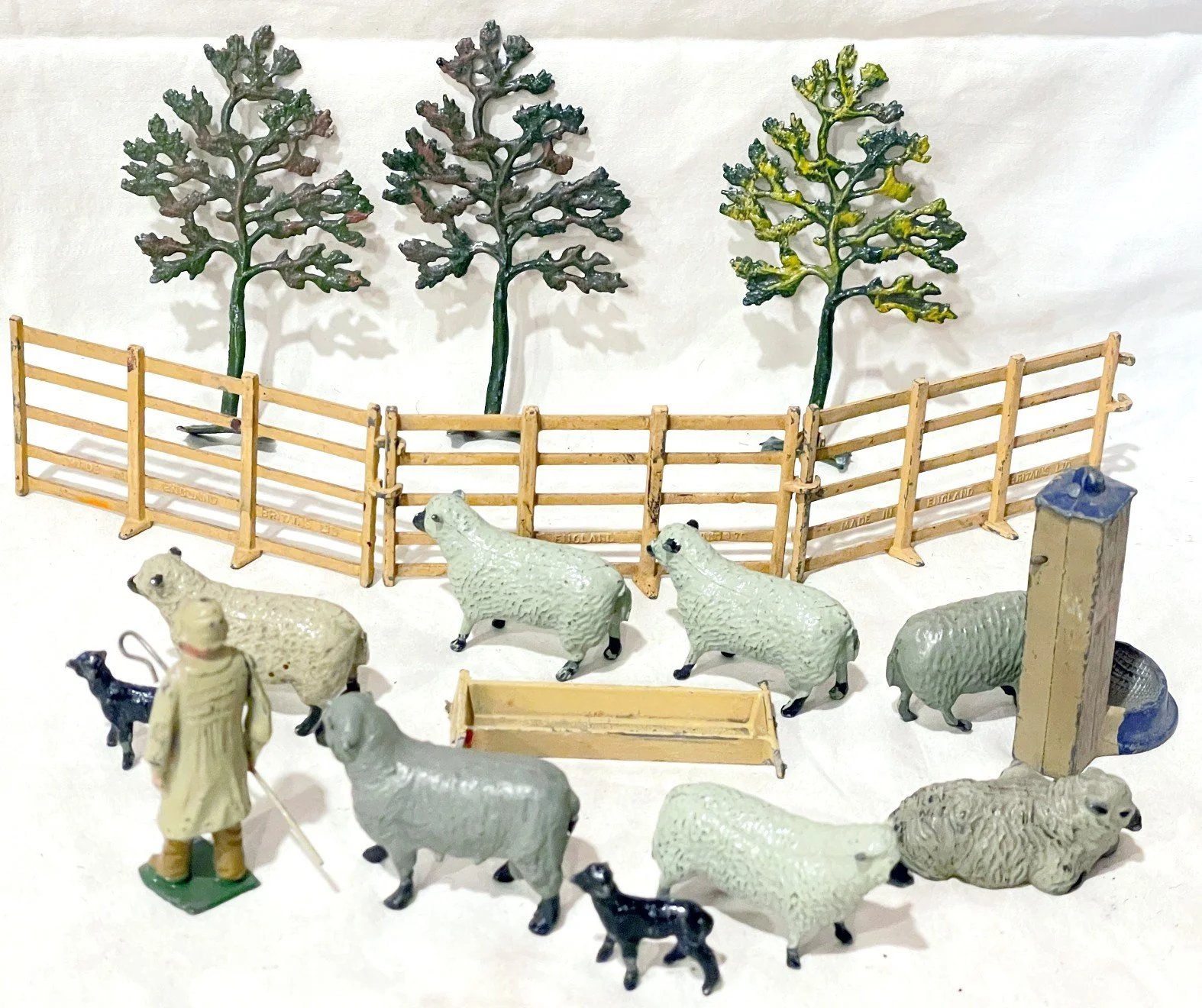 BR17pFARMSHEEPc.jpg