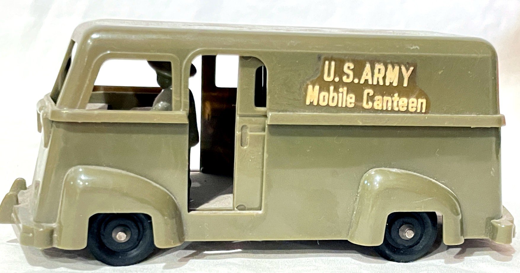IDCANTEENARMYc.jpg