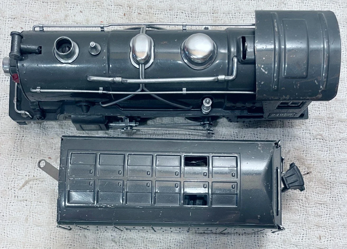 L249EGMc.jpg