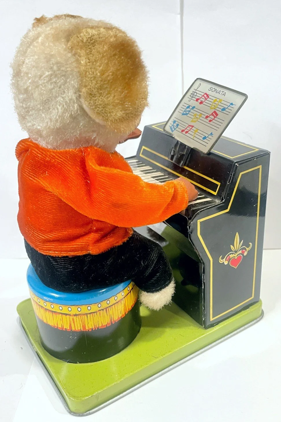 JTJOLLYPIANISTa.jpg