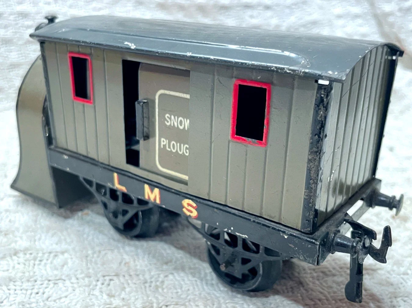 HB1925PLOUGHb.jpg
