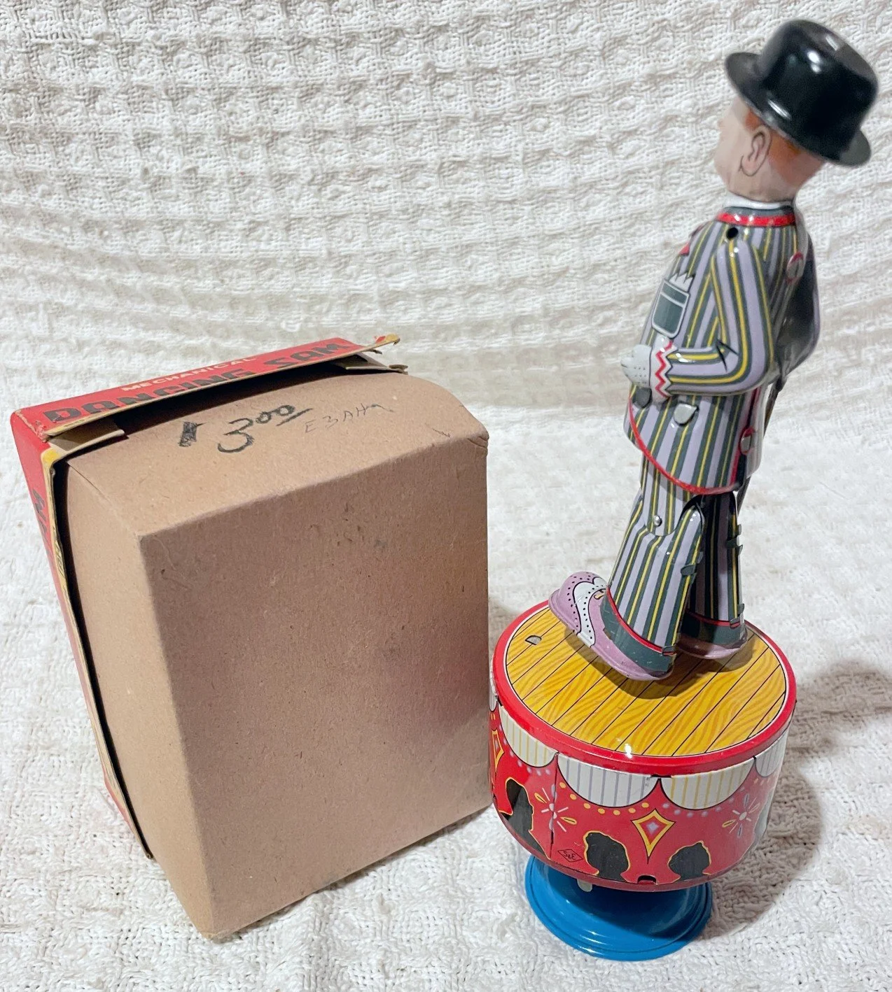 NMINT Boxed S&E Japan 8546 Dancing Sam — Tobias Toys & Trains