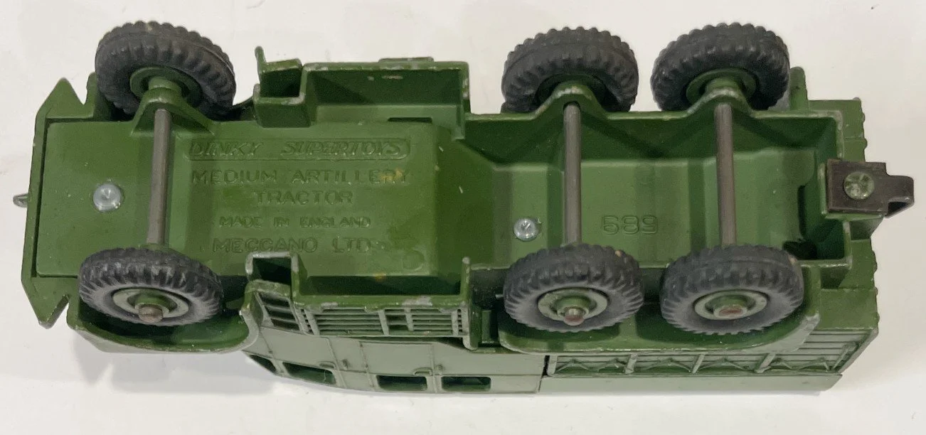 DK689c.jpg