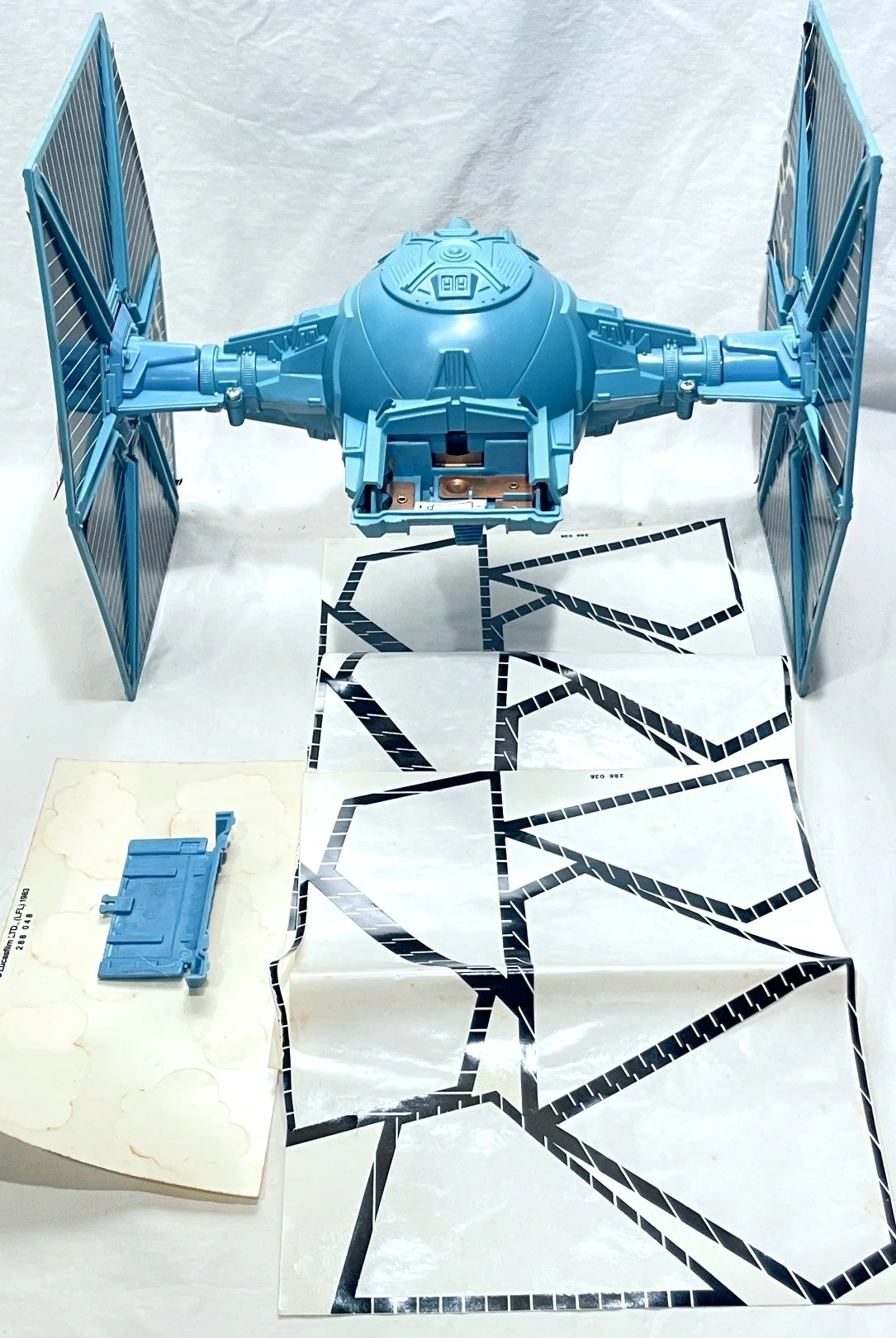 SWBDTIEFIGHTEROBc.jpg