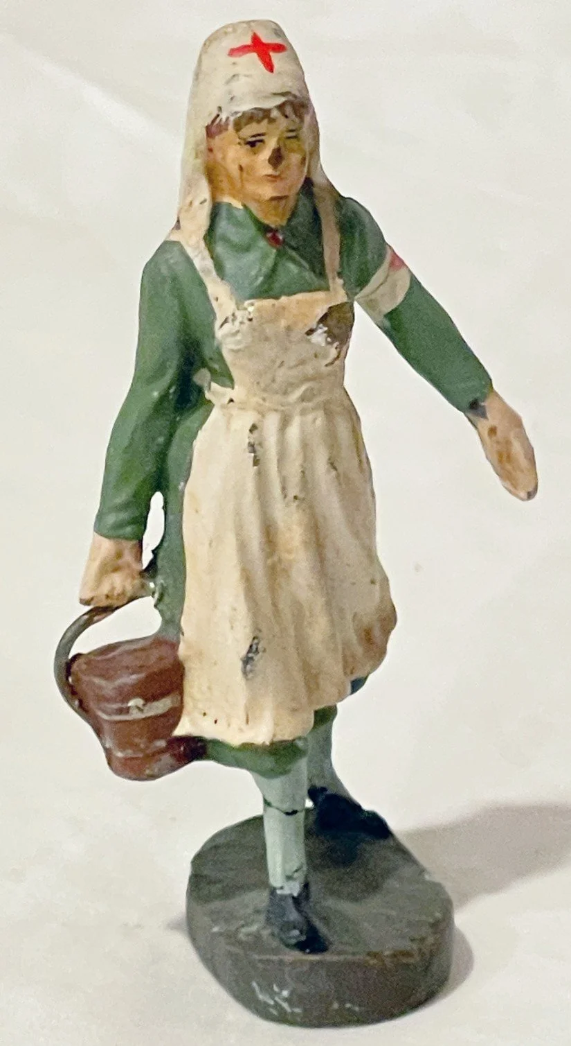 ELNURSEBUCKET.jpg
