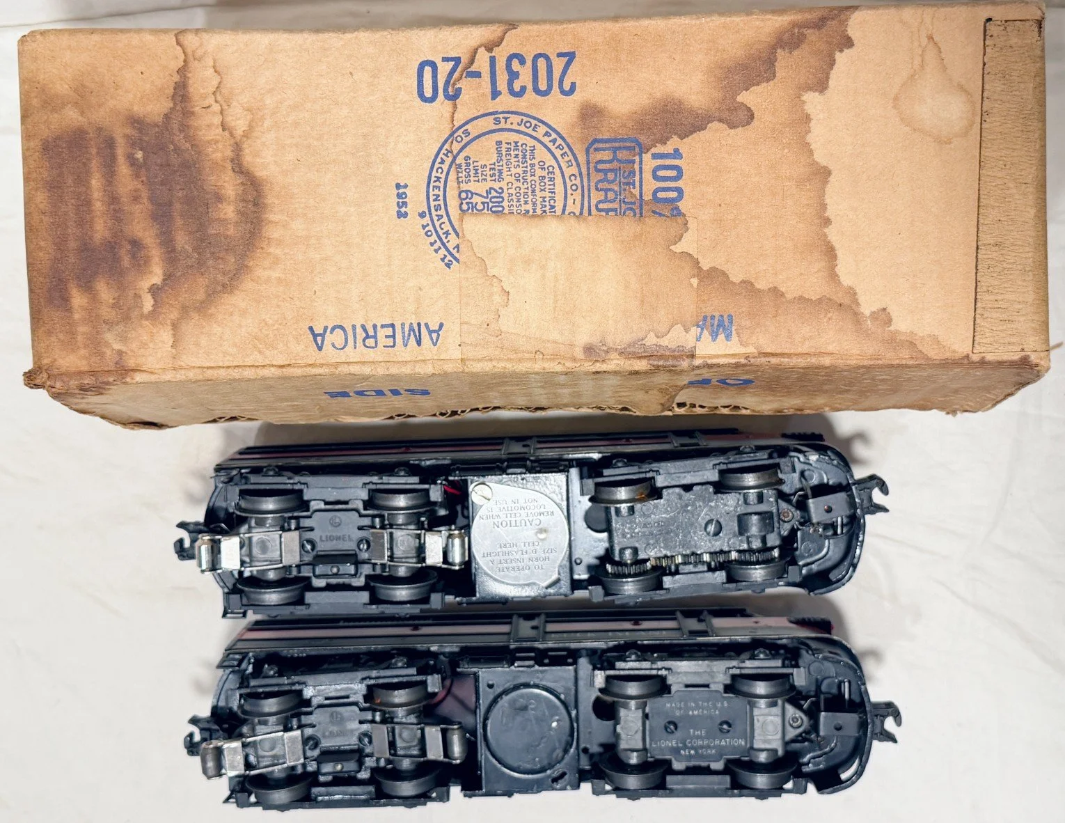 Nice Boxed Lionel 2031 RO Alco AA Dieselsc.jpg