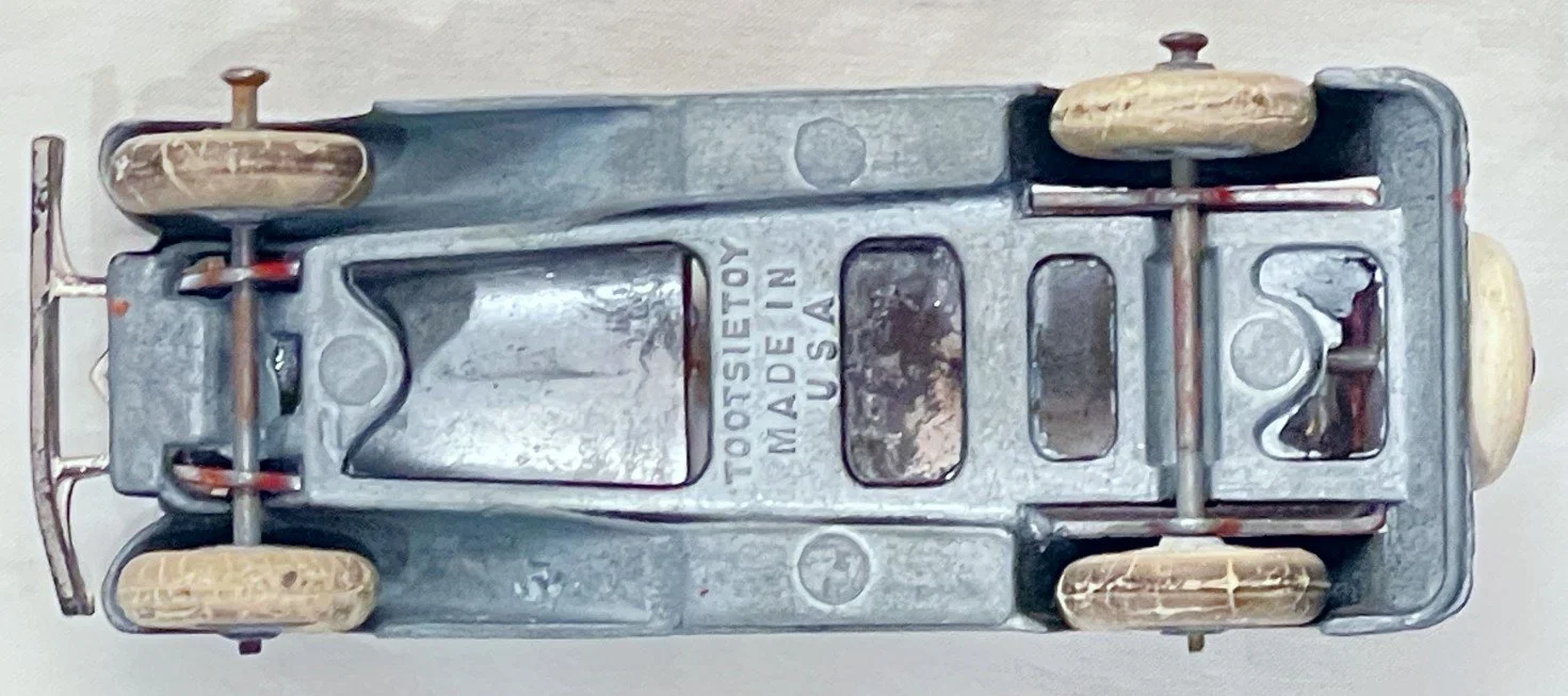 TTGRAHAMSEDTRICOLORREARSPAREc.jpg