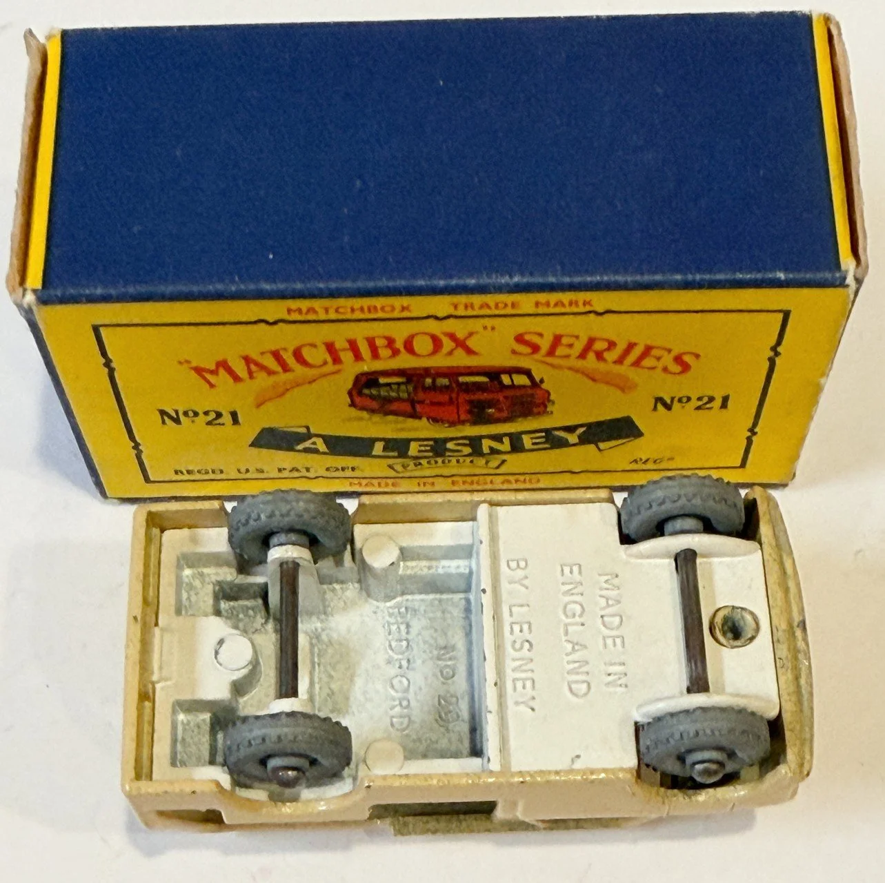 MB21A1OBc.jpg