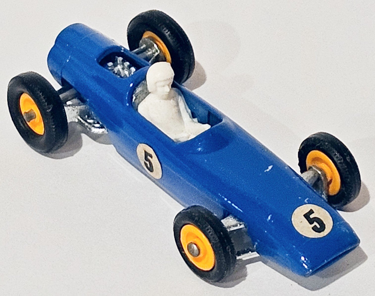 MB52B1.jpg