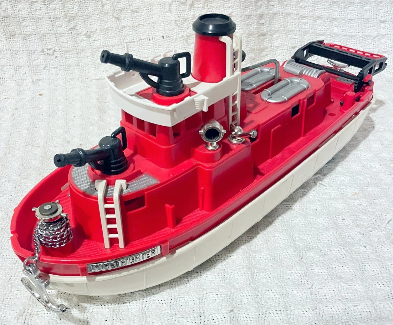 IDFIREBOAT.jpg