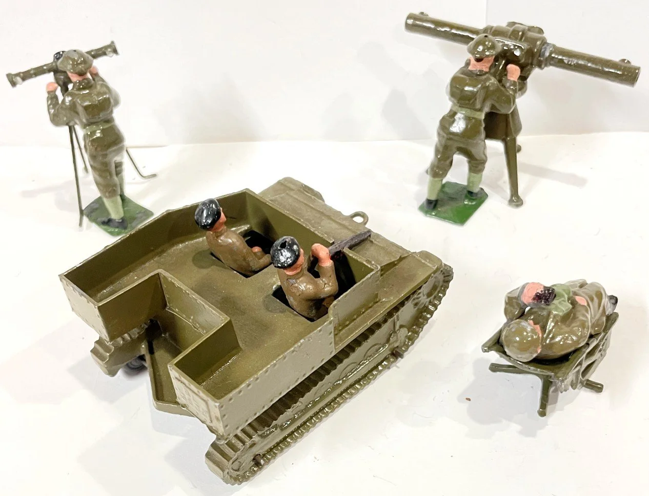 BR4WWIIa.jpg