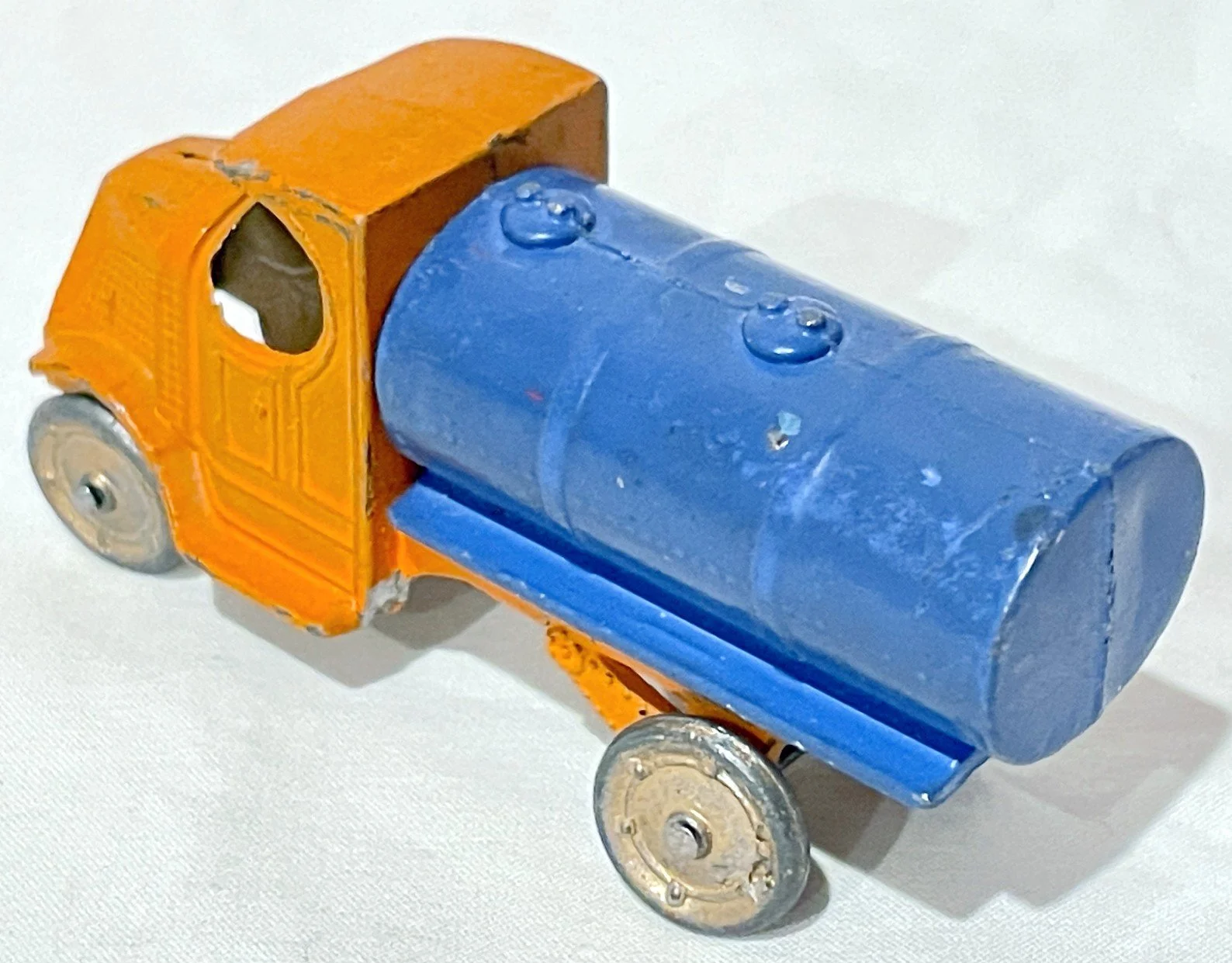 TTMACKTANKERa.jpg