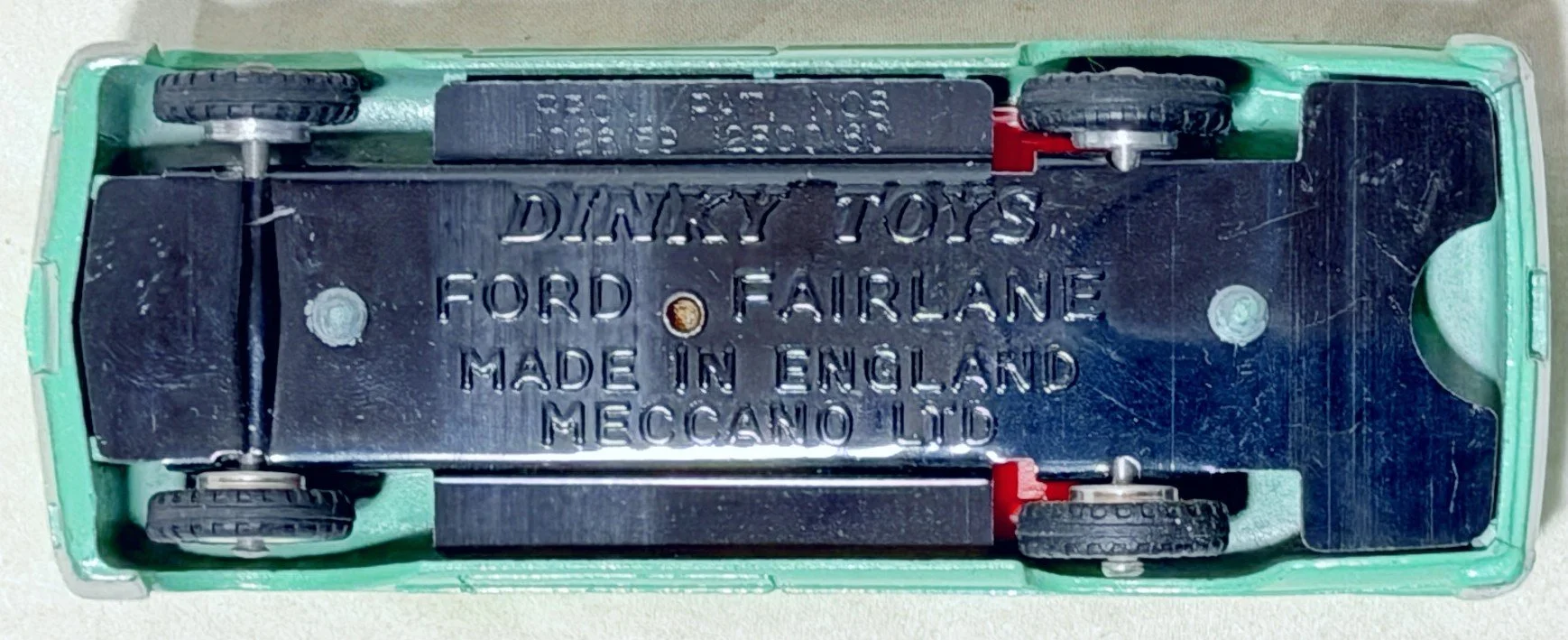 DK148TURQc.jpg