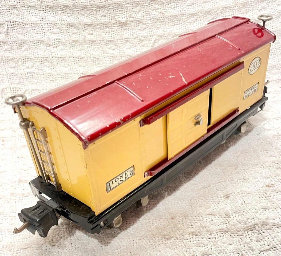 L2814a.jpg