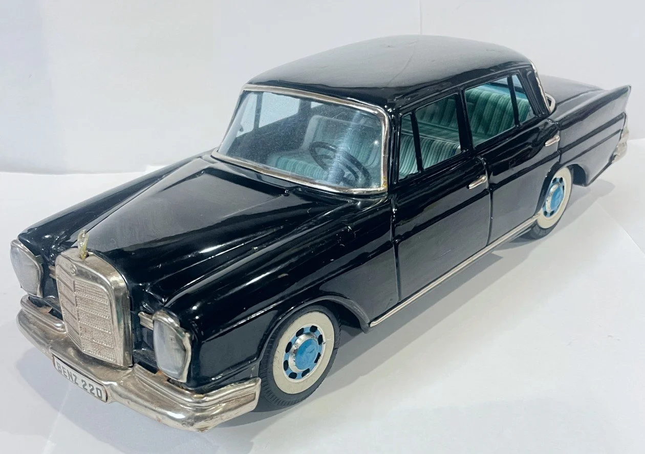 JTMERCEDES220.jpg