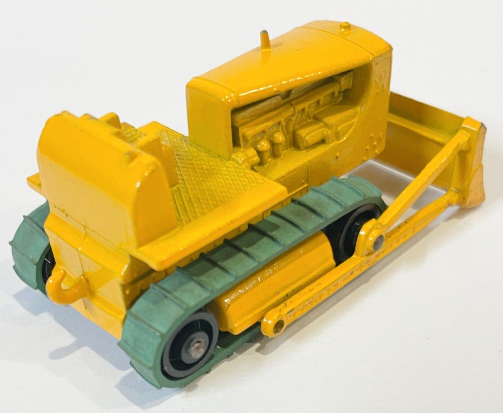 MB18D1a.jpg