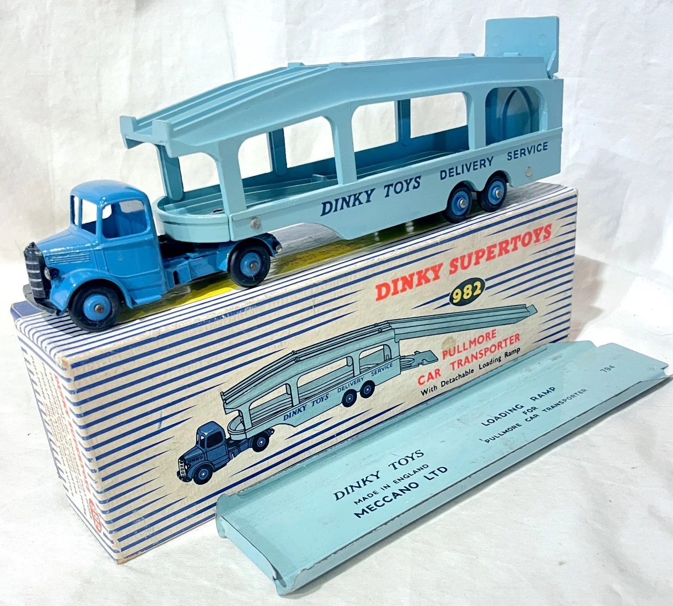 DK982OB.jpg