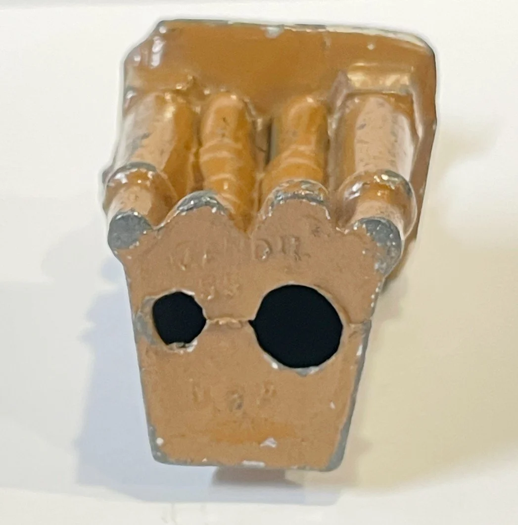 MO085c.jpg