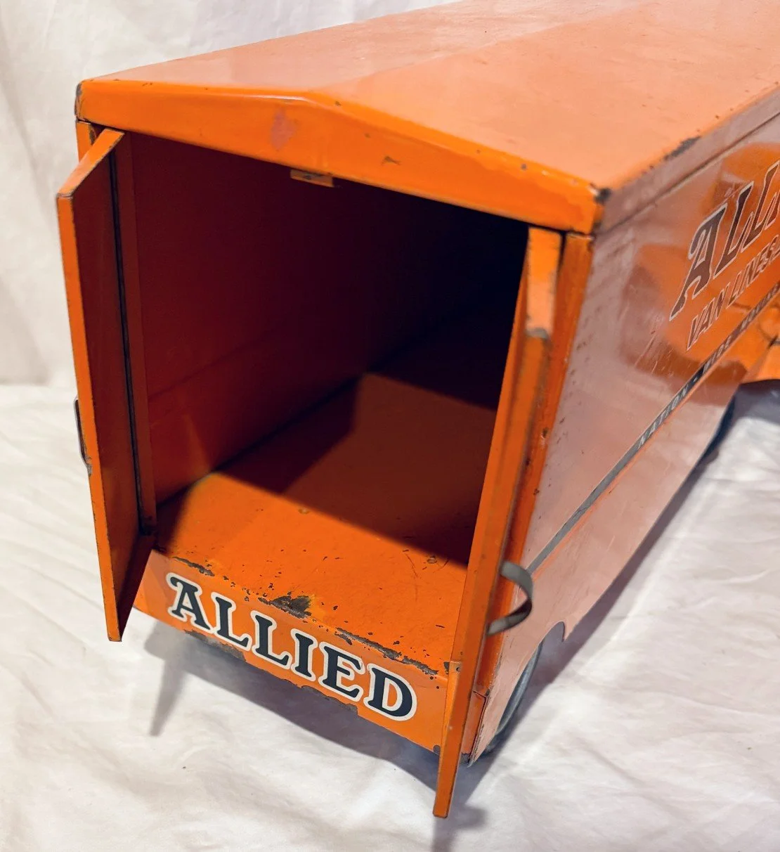 TK53ALLIEDb.jpg