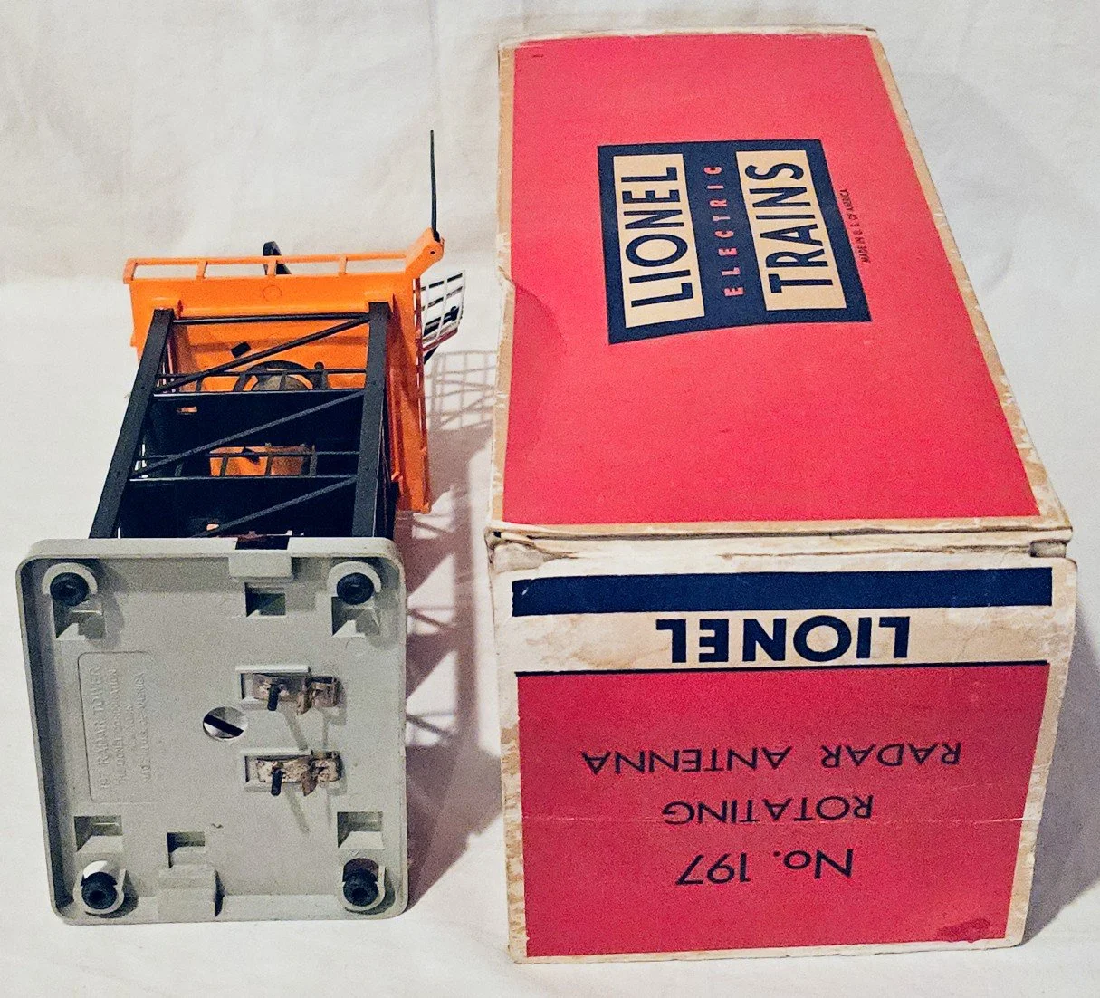 L197ONGOBc.jpg