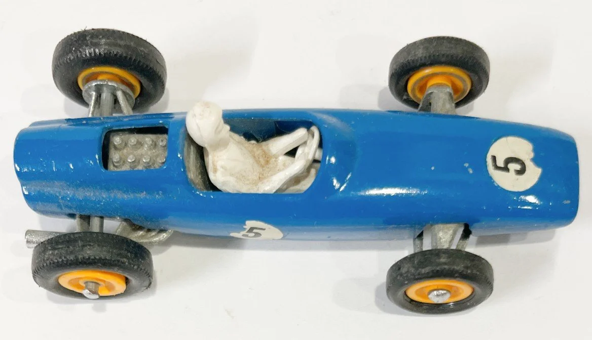 MB52C2b.jpg