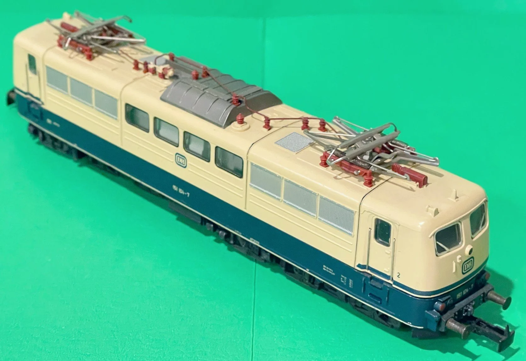MK3058.jpg