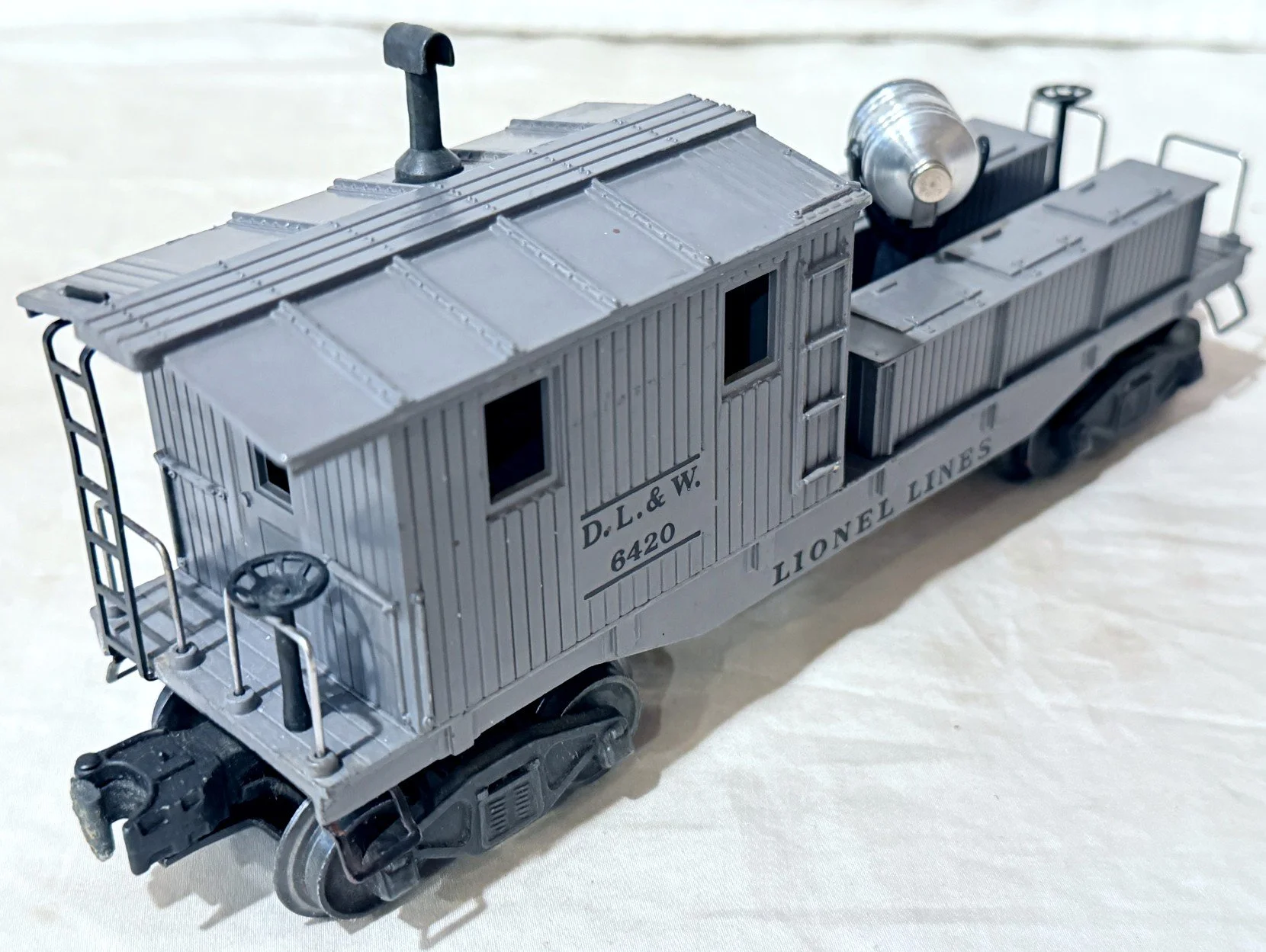 L6420.jpg