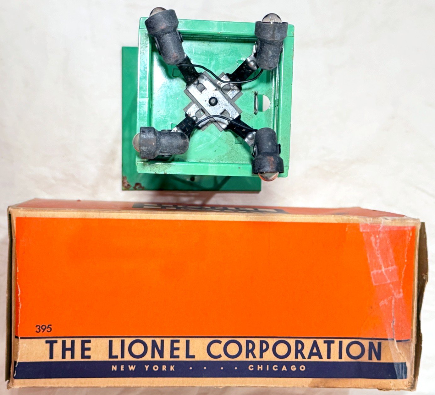 L395GRNOBb.jpg