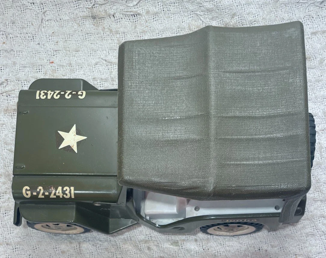TKARMYJEEPb.jpg