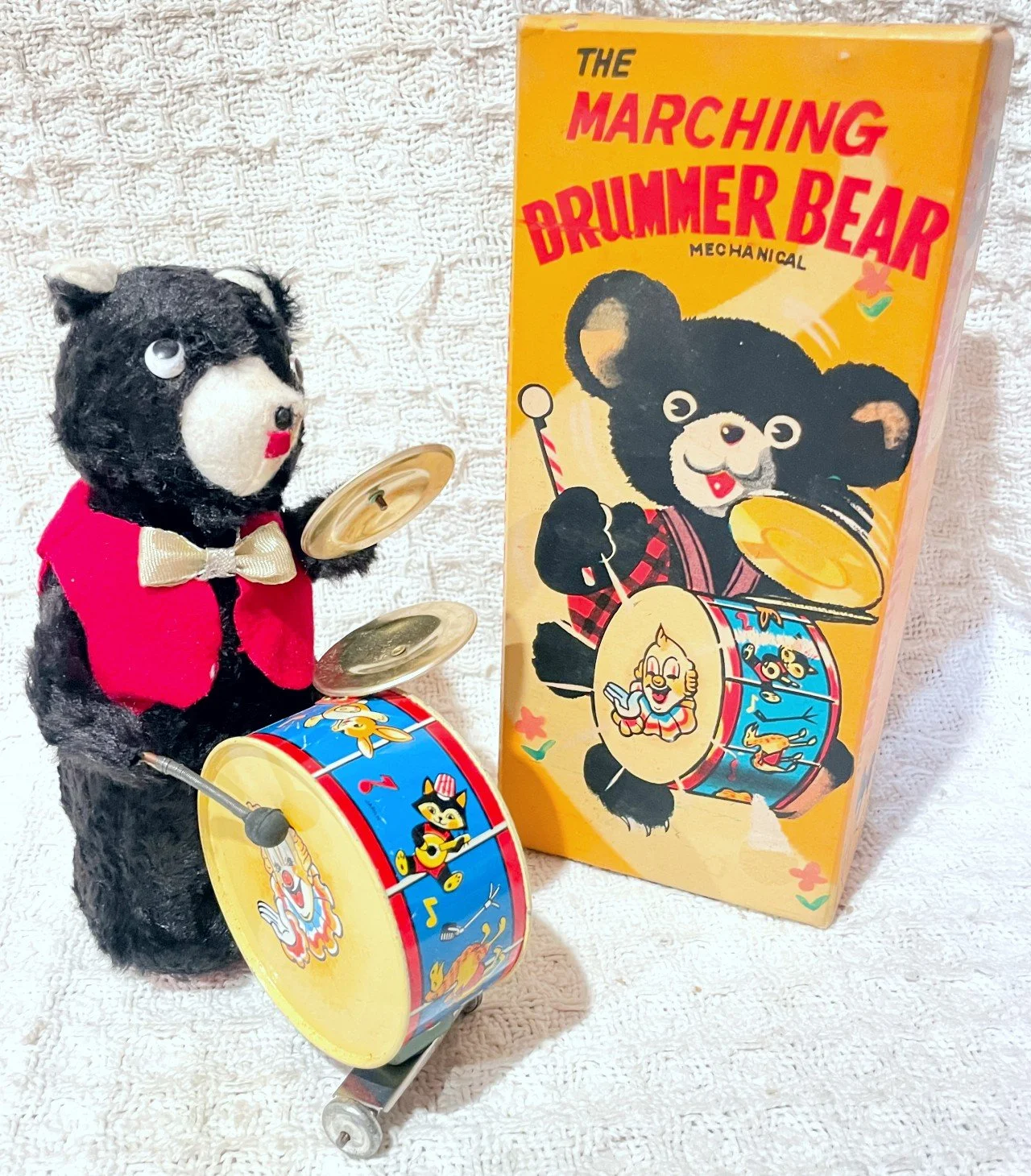 JTALPSMARCHDRUMBEAROB.jpg