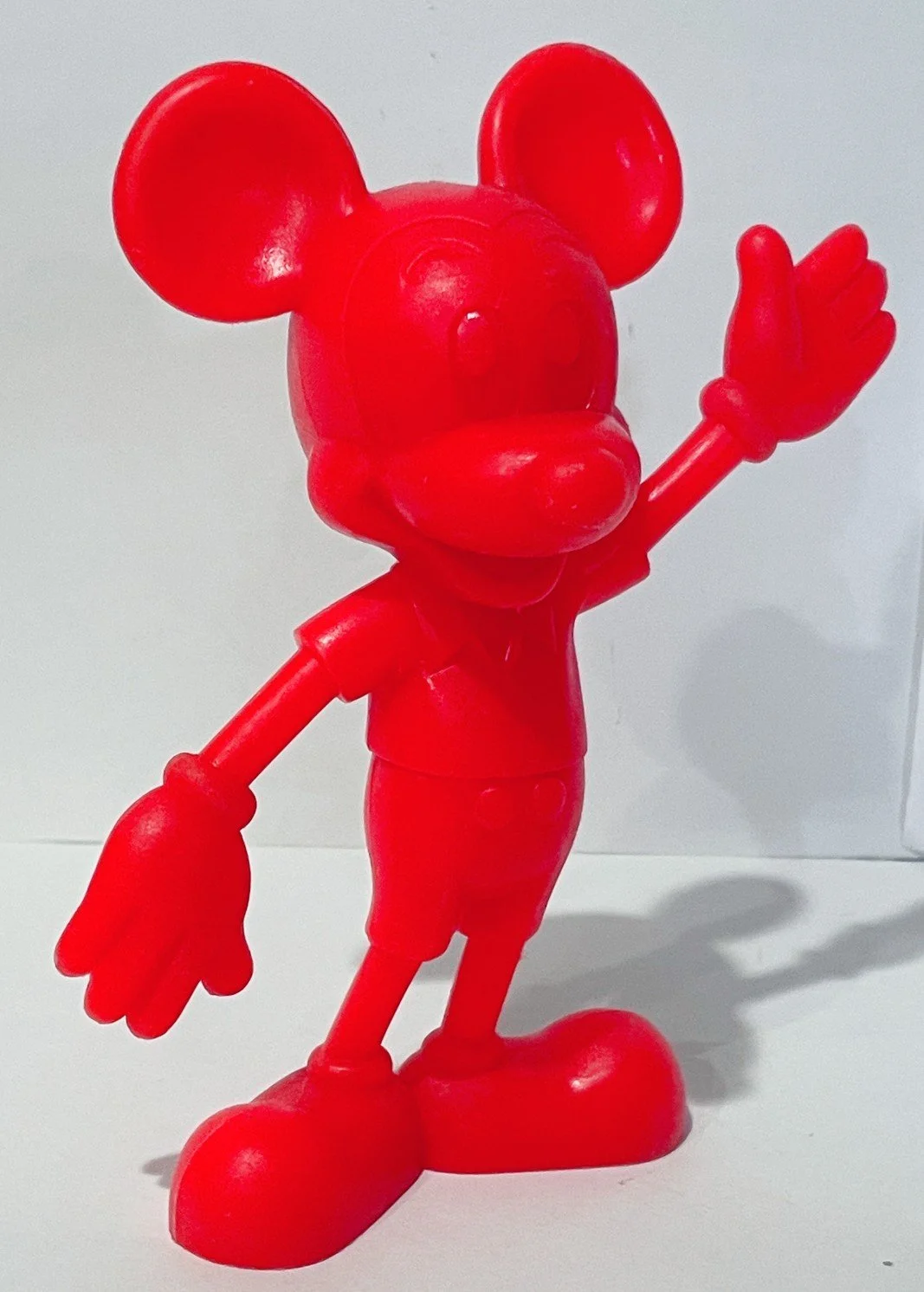 MXMICKEYRED.jpg
