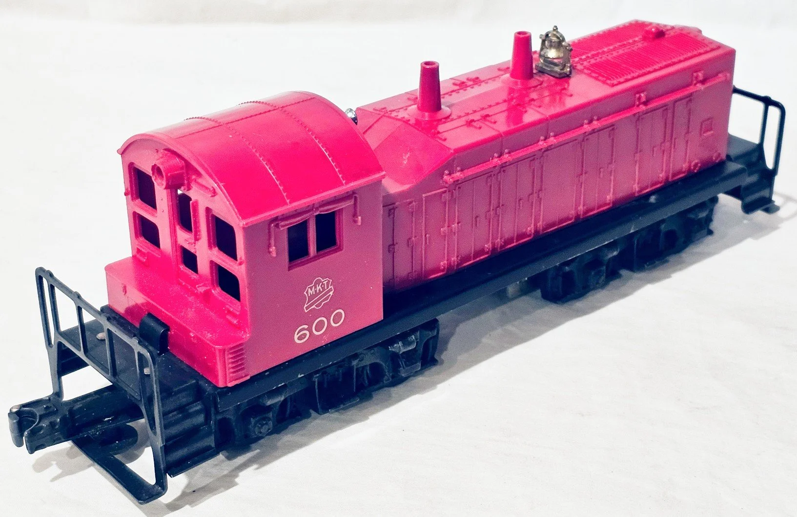 L600.jpg