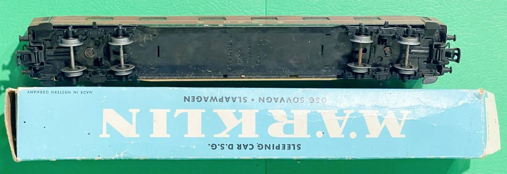 MK4064OBLBLc.jpg