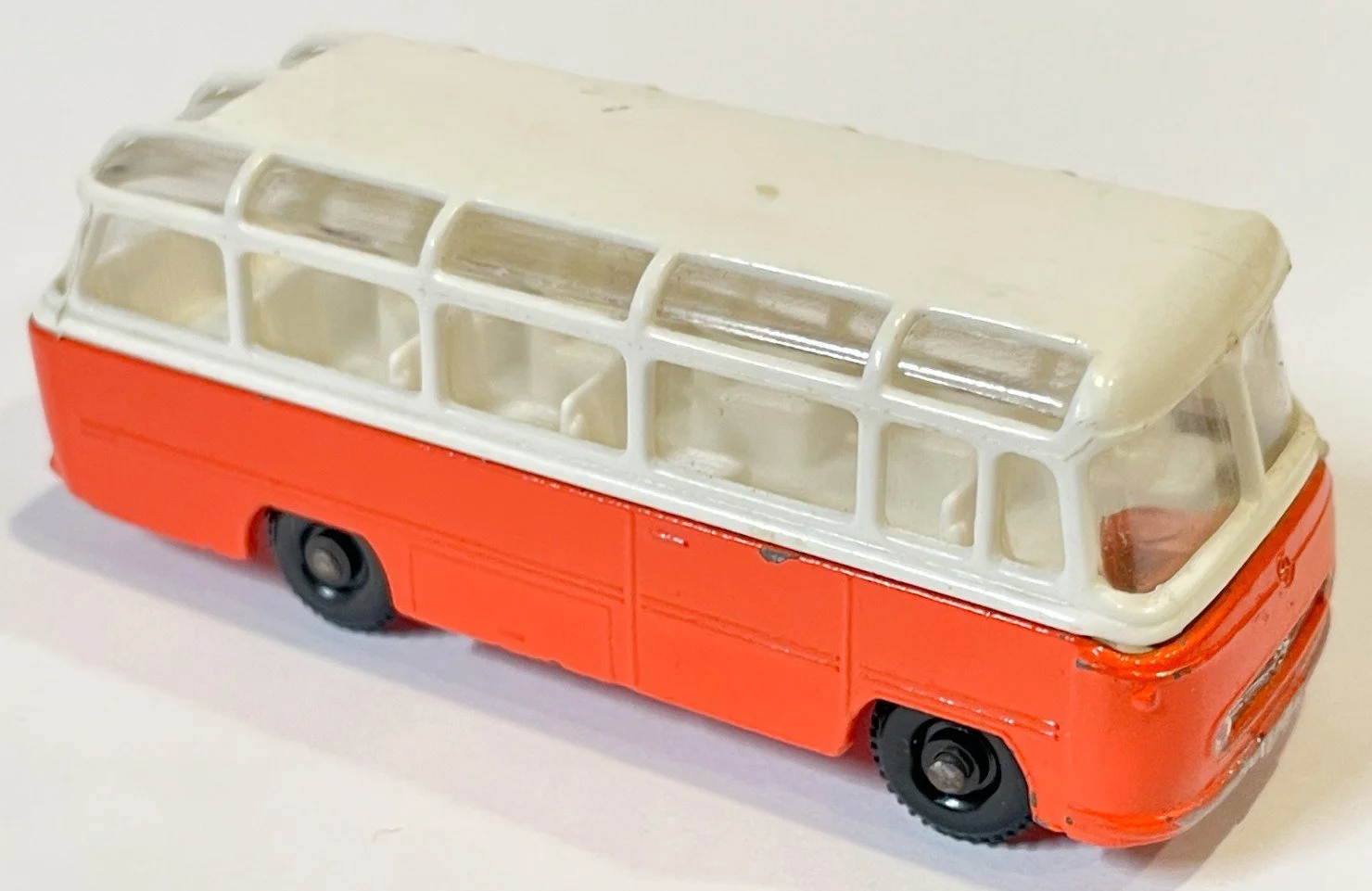 MB63C4.jpg