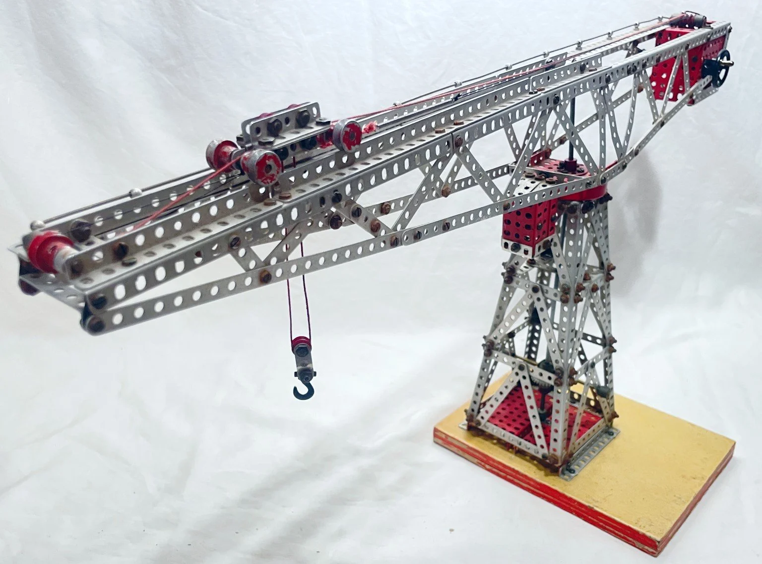 MKCRANE.jpg